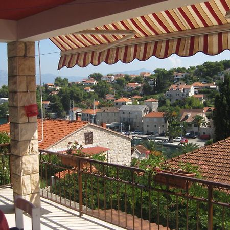 Apartman Mate Сплитска Екстериор снимка