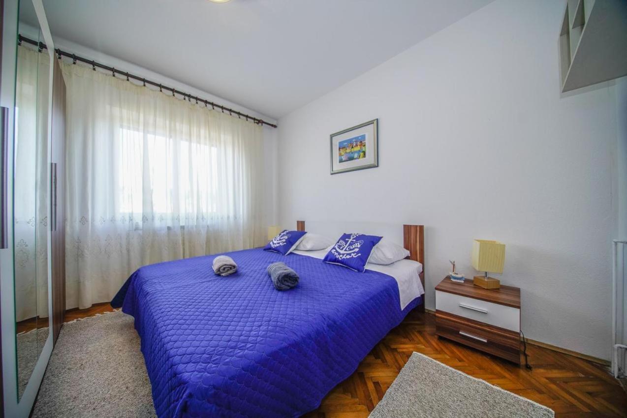 Apartman Mate Сплитска Екстериор снимка