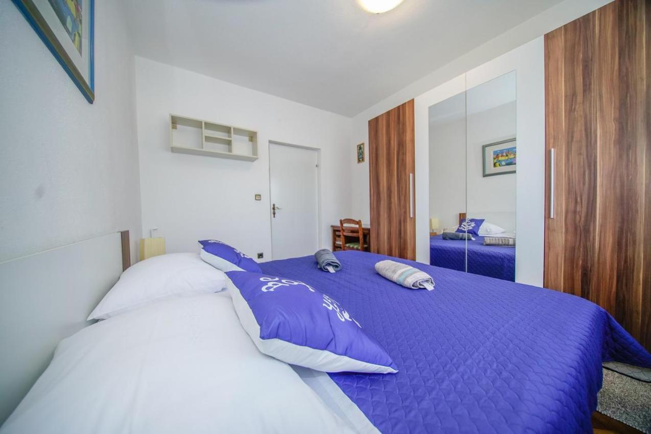 Apartman Mate Сплитска Екстериор снимка